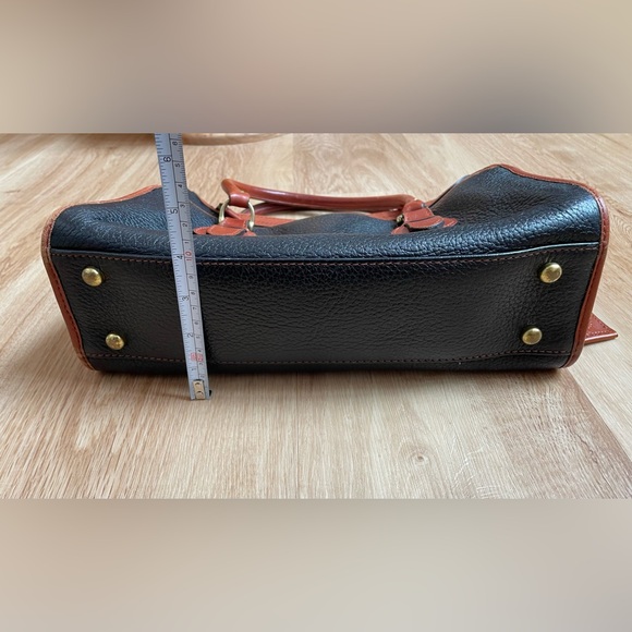 Vintage Leather Liz Claiborne Doctor handbag Purse Pebbled Black Brown trim bag - Picture 7 of 11